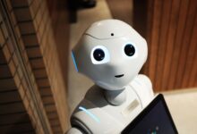 AI 越来越强,为什么打工人反而越来越累、越来越内耗了?-西秦记